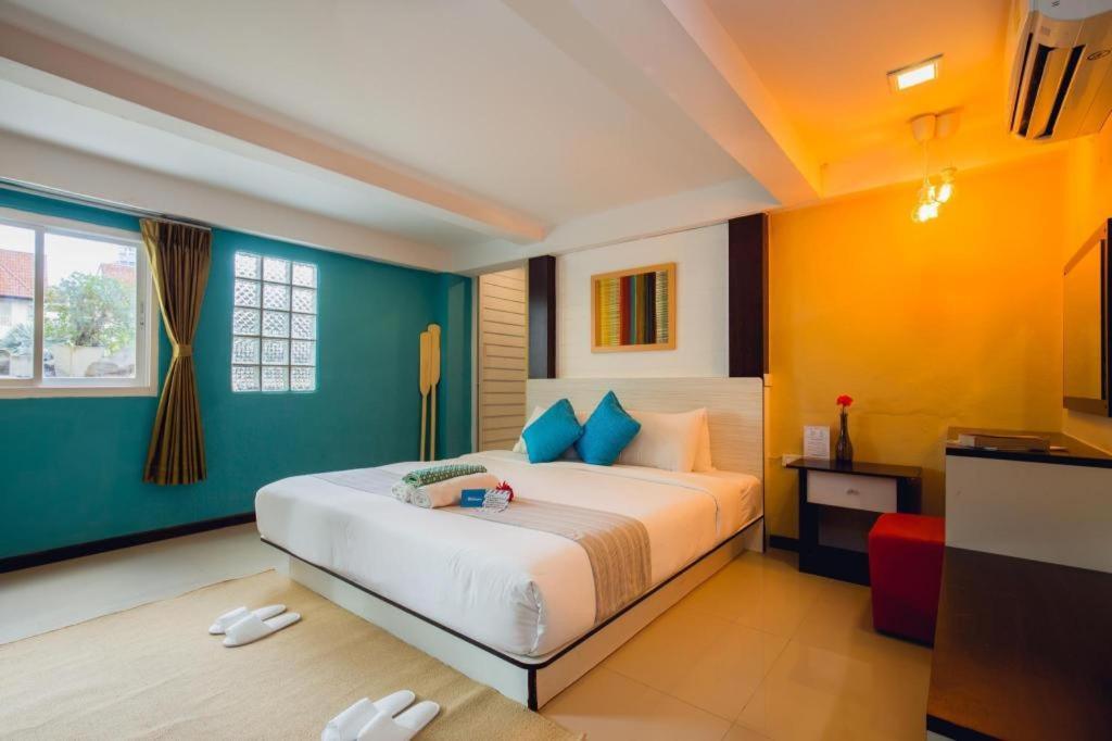 Hotel Anchor Boutique House à Patong Extérieur photo