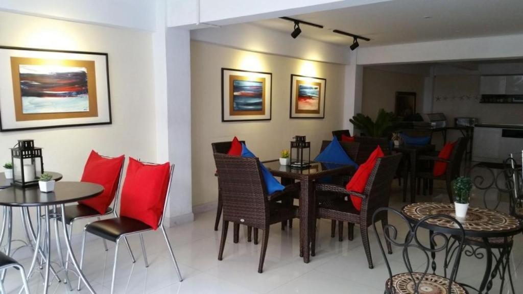 Hotel Anchor Boutique House à Patong Extérieur photo